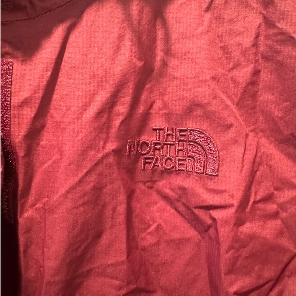 North face windbreaker/lightweight jacket - Picture 2 of 4